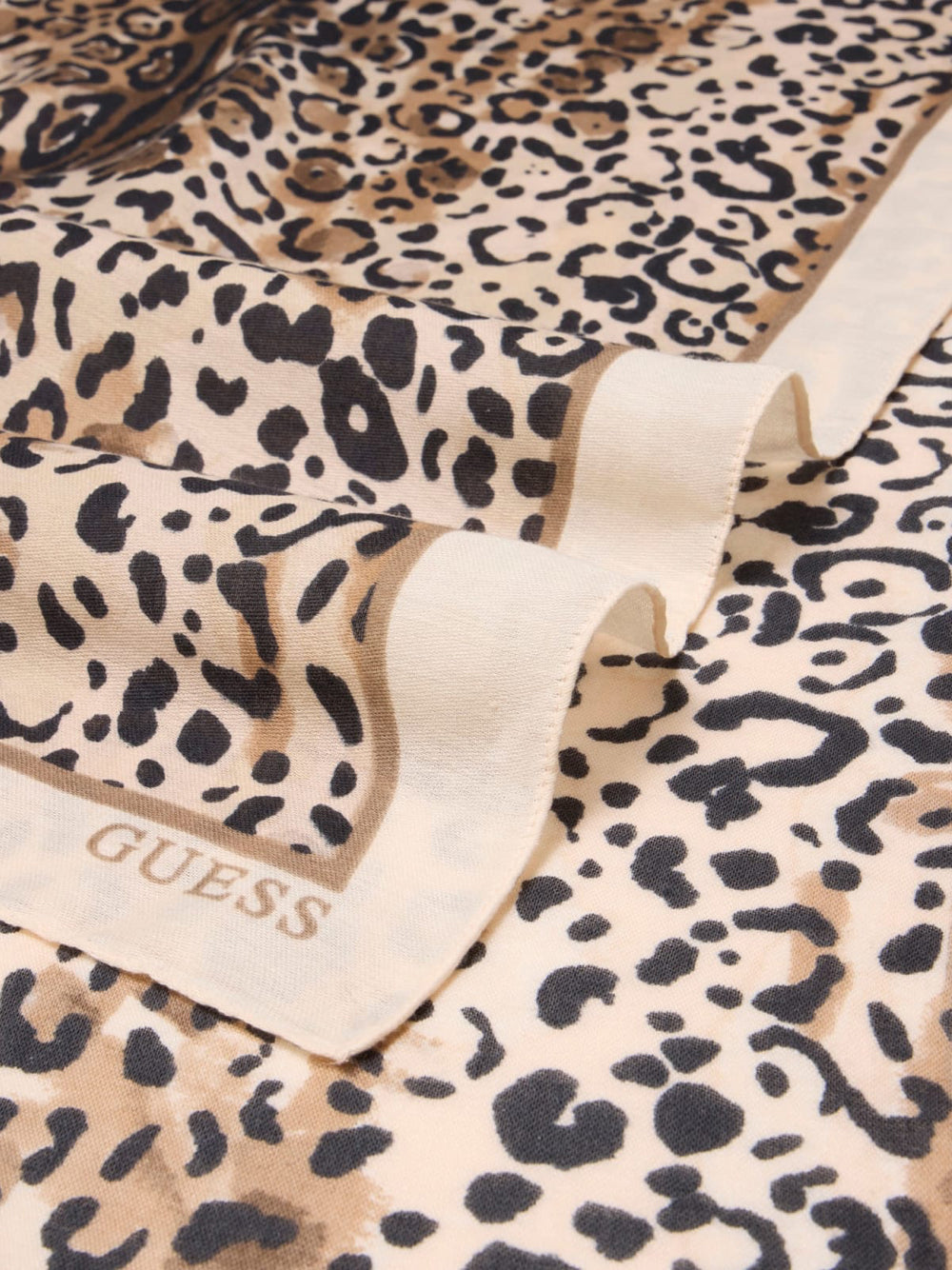 GUESS Foulard Donna - Beige modello AW5495POL03