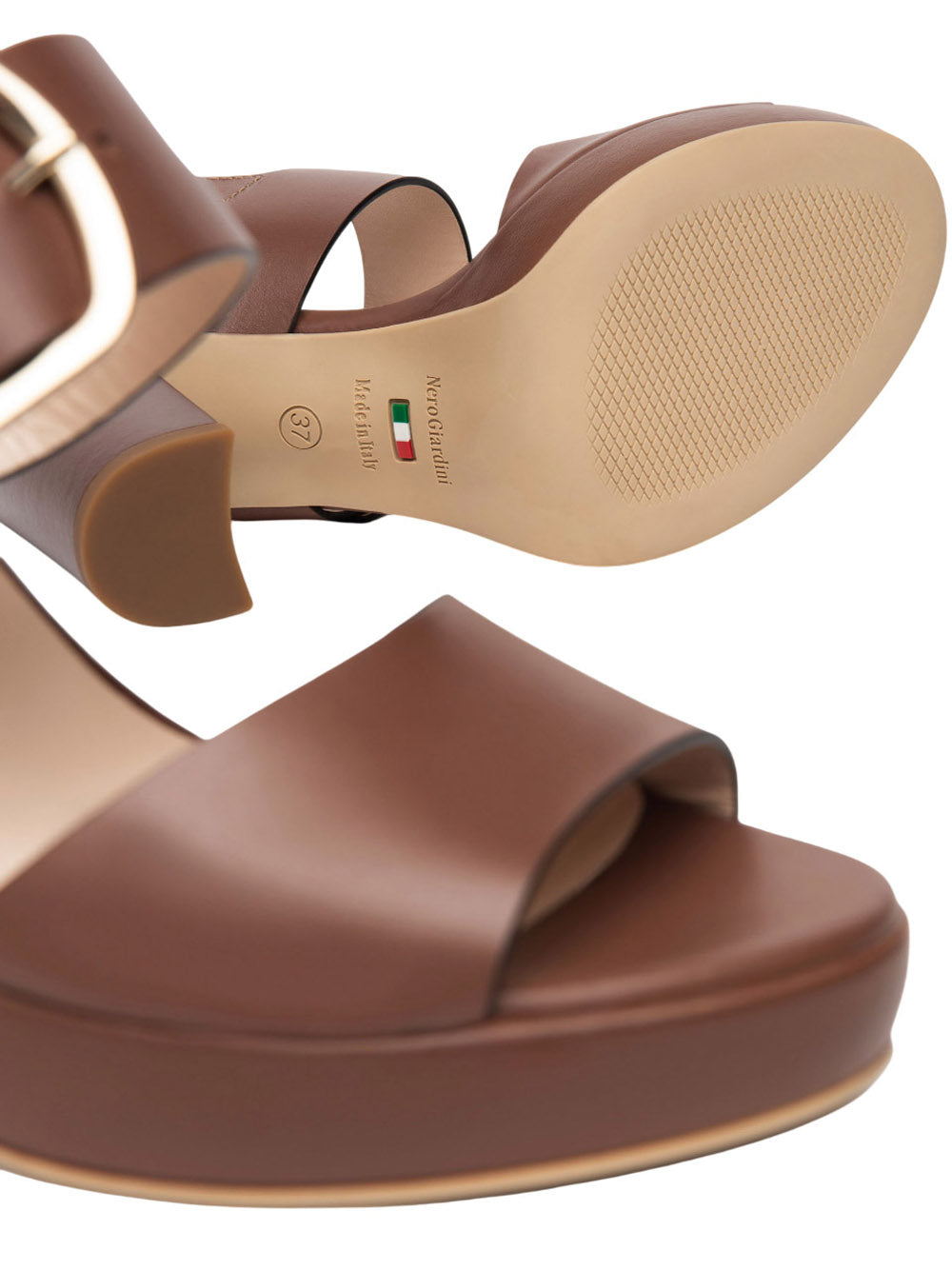 NERO GIARDINI Sandali con tacco Donna - Cuoio modello E513354D
