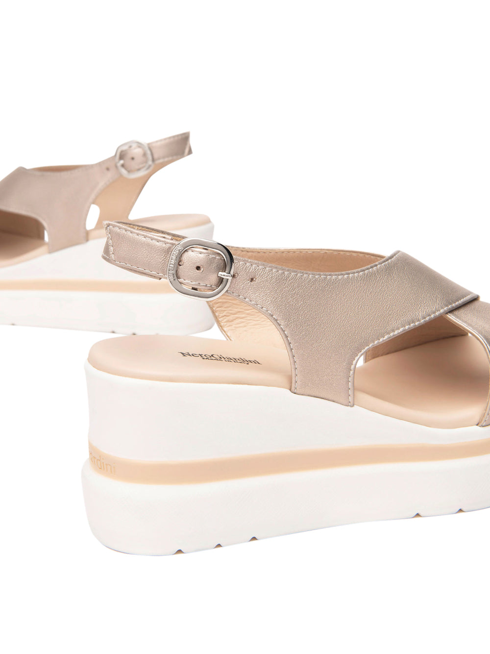 NERO GIARDINI Sandali con zeppa Donna - Grigio modello E513516D