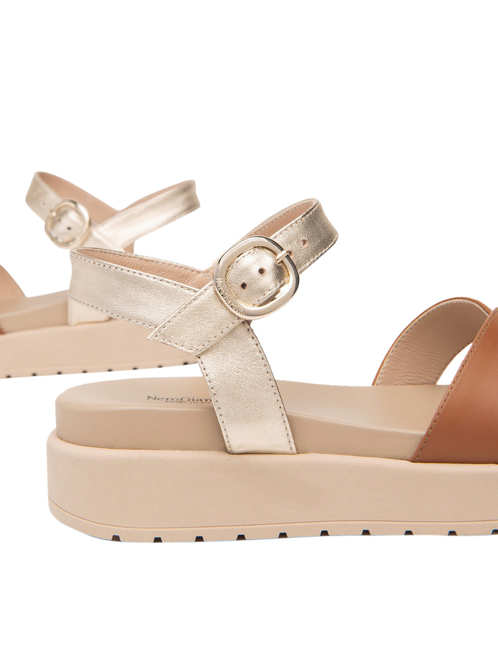 NERO GIARDINI Sandali Donna - Cuoio modello E513704D