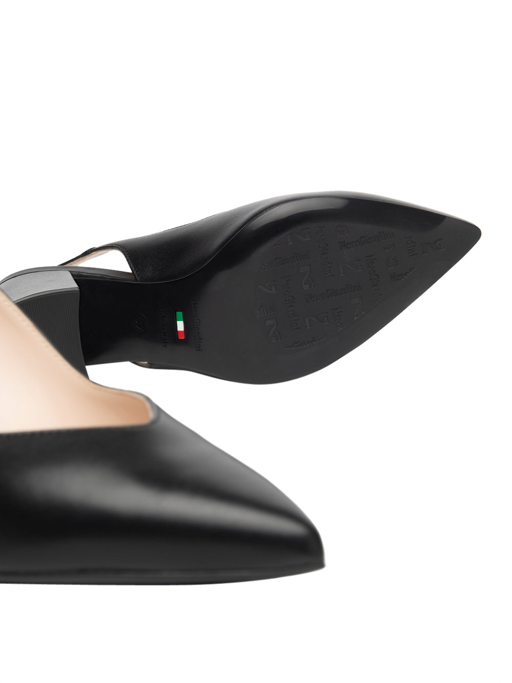 NERO GIARDINI Decollete sling back Donna - Nero modello E615520D