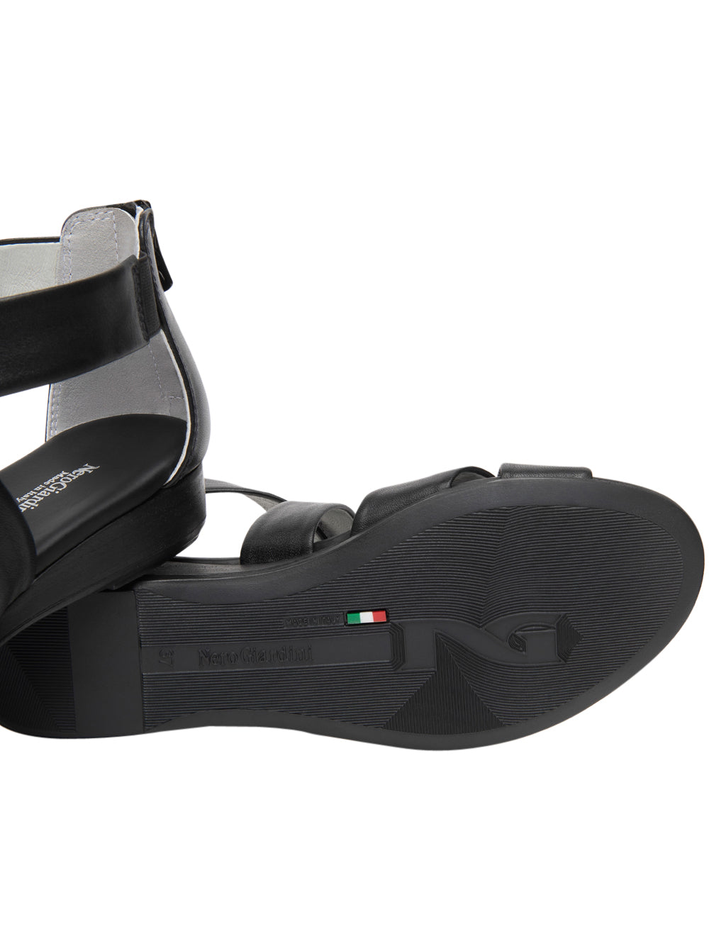 NERO GIARDINI Sandali Donna - Nero modello E615830D