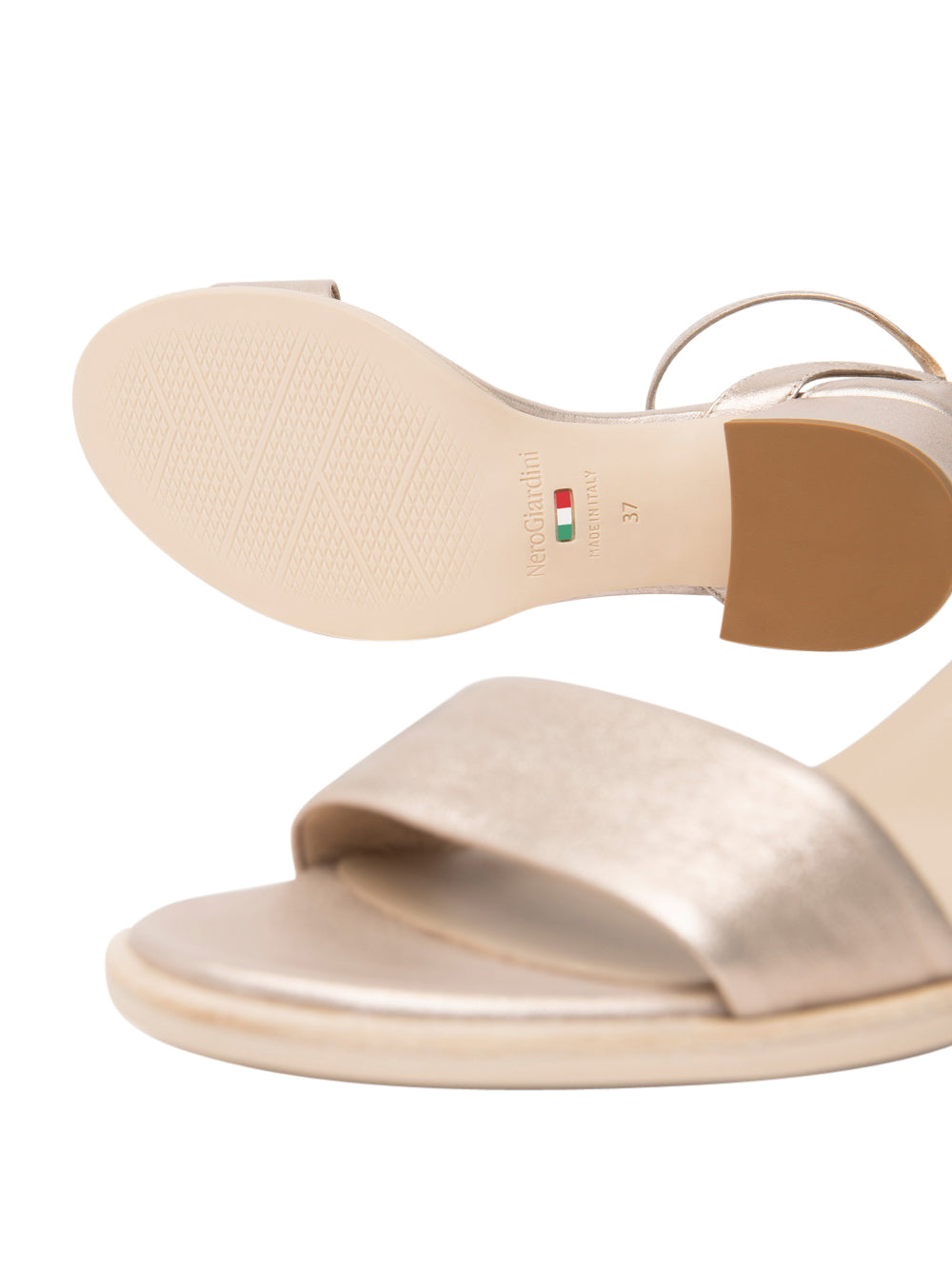 NERO GIARDINI Sandali con tacco Donna - Grigio modello E615851D