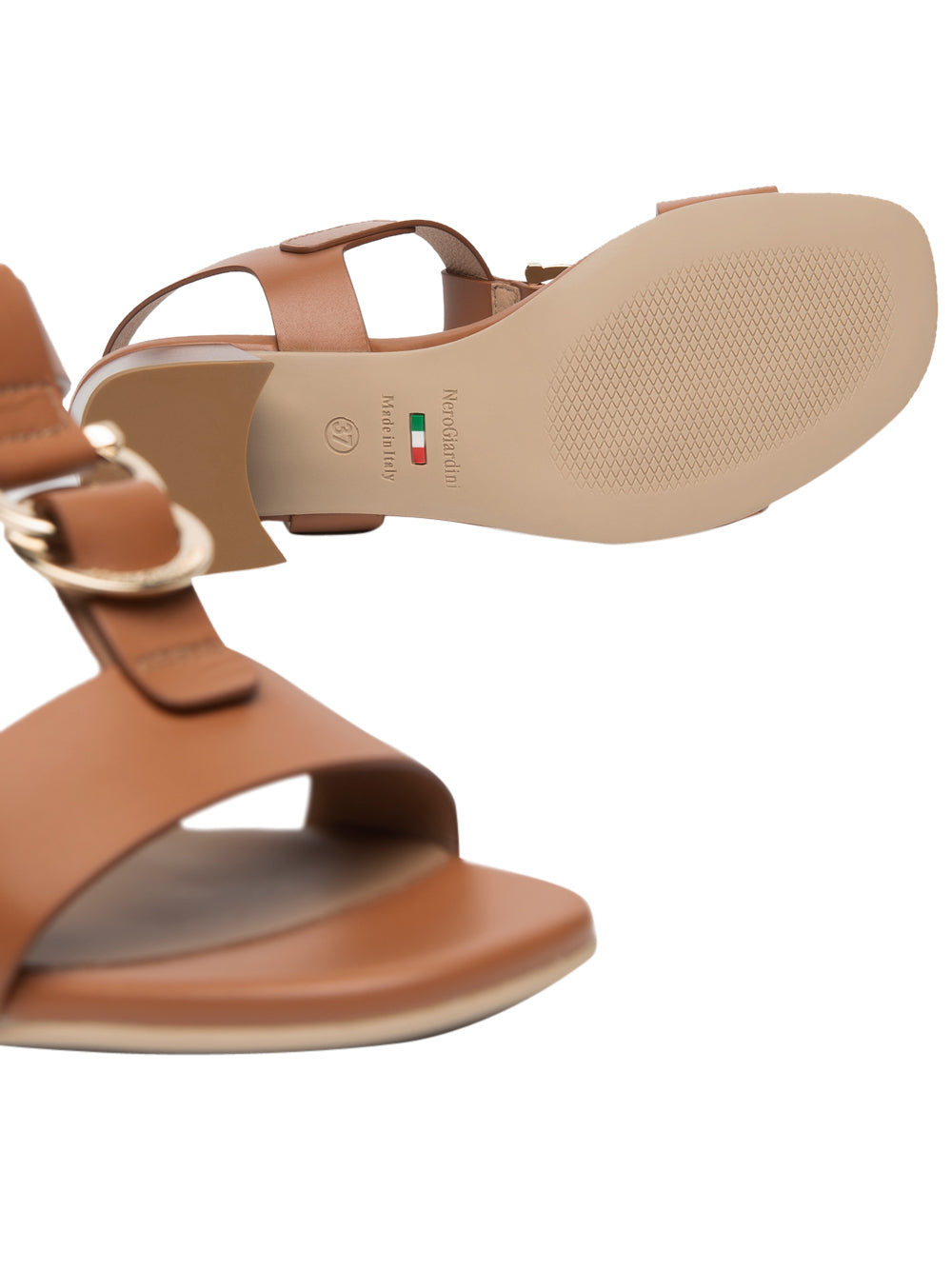 NERO GIARDINI Sandali con tacco Donna - Cuoio modello E615870D