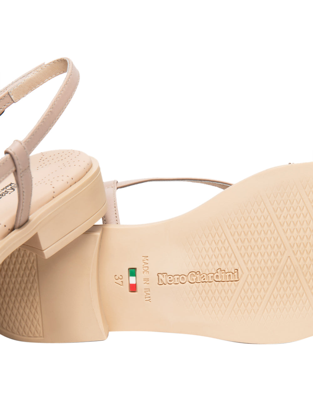 NERO GIARDINI Sandali Donna - Rosa modello E615901D