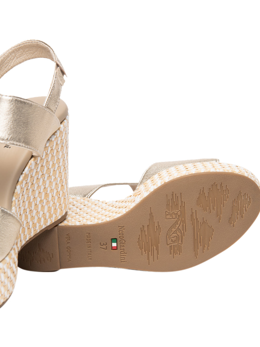 NERO GIARDINI Sandali con zeppa Donna - Giallo modello E616023D