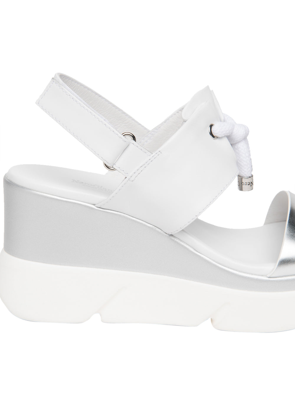 NERO GIARDINI Sandali con zeppa Donna - Argento modello E616061D