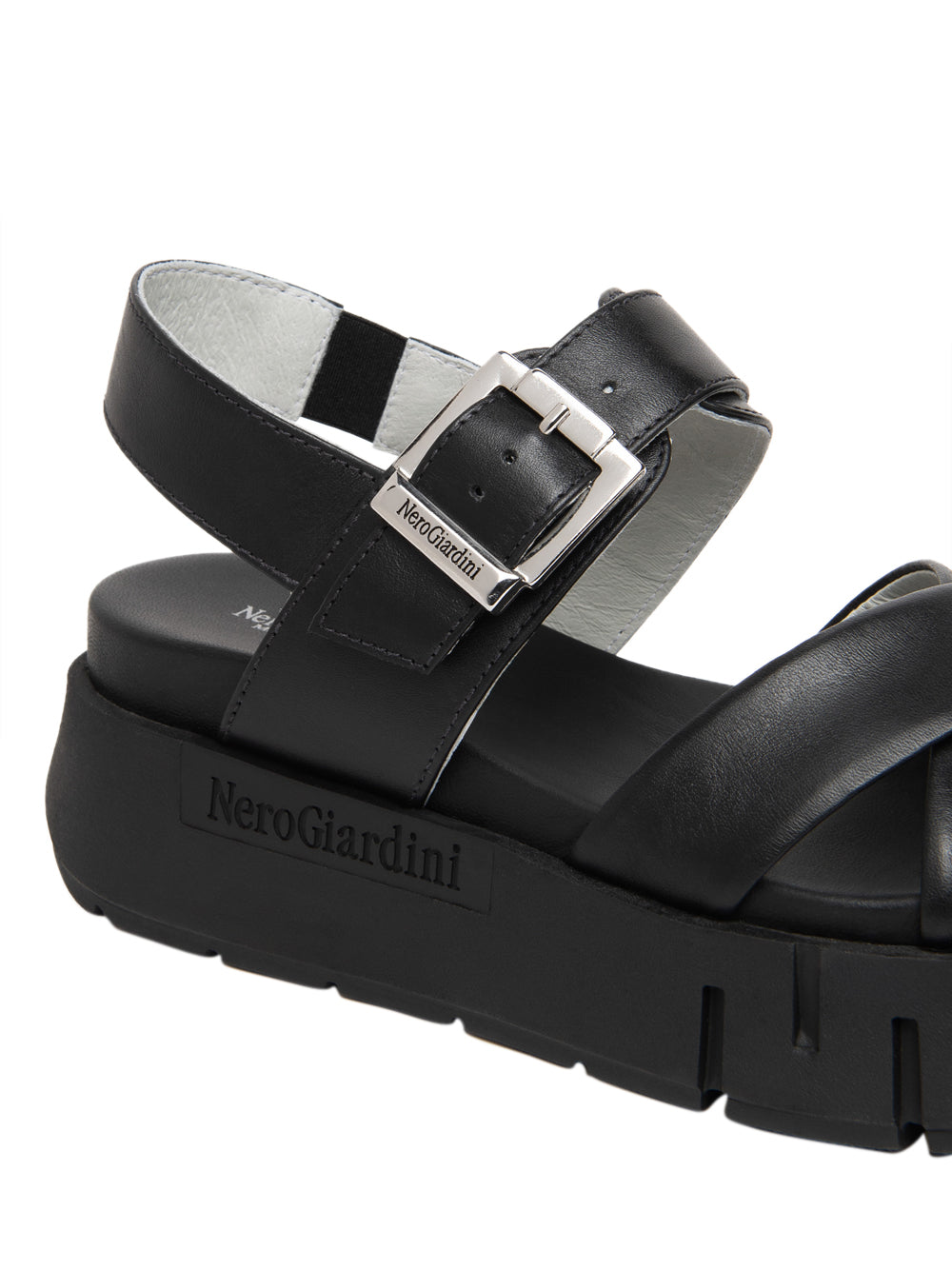 NERO GIARDINI Sandali platform Donna - Nero modello E617063D