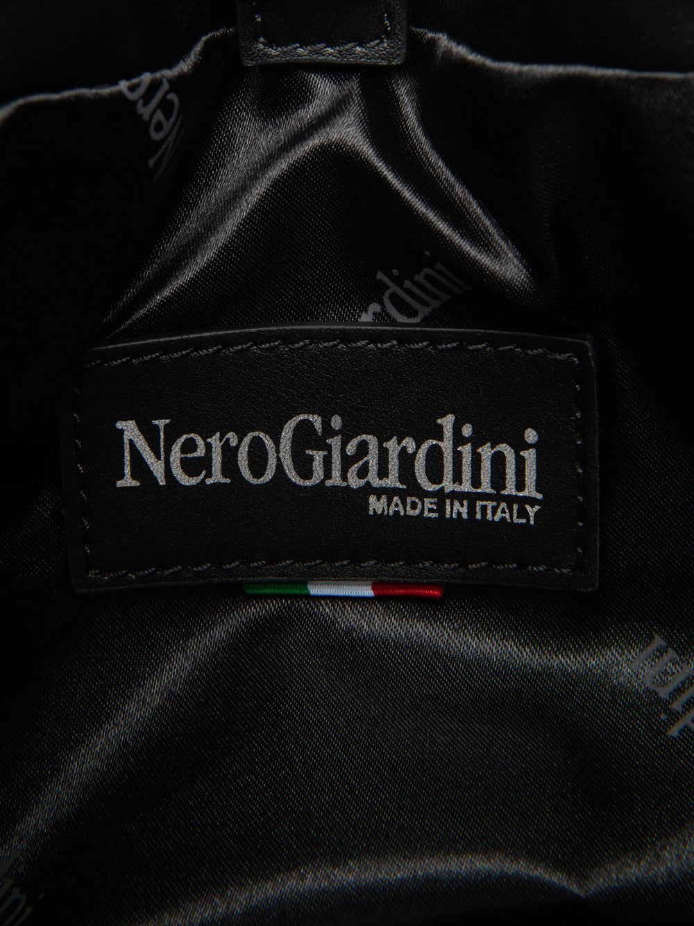NERO GIARDINI Borsa a Secchiello Donna - Nero modello E644125D