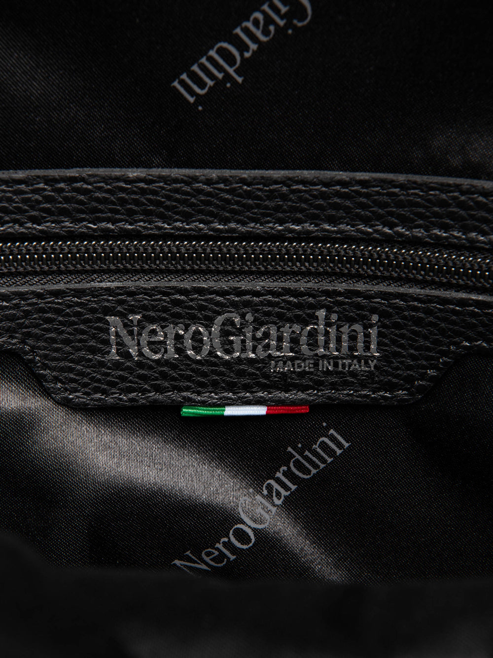 NERO GIARDINI Borsa a Zainetto Donna - Nero modello I544081D
